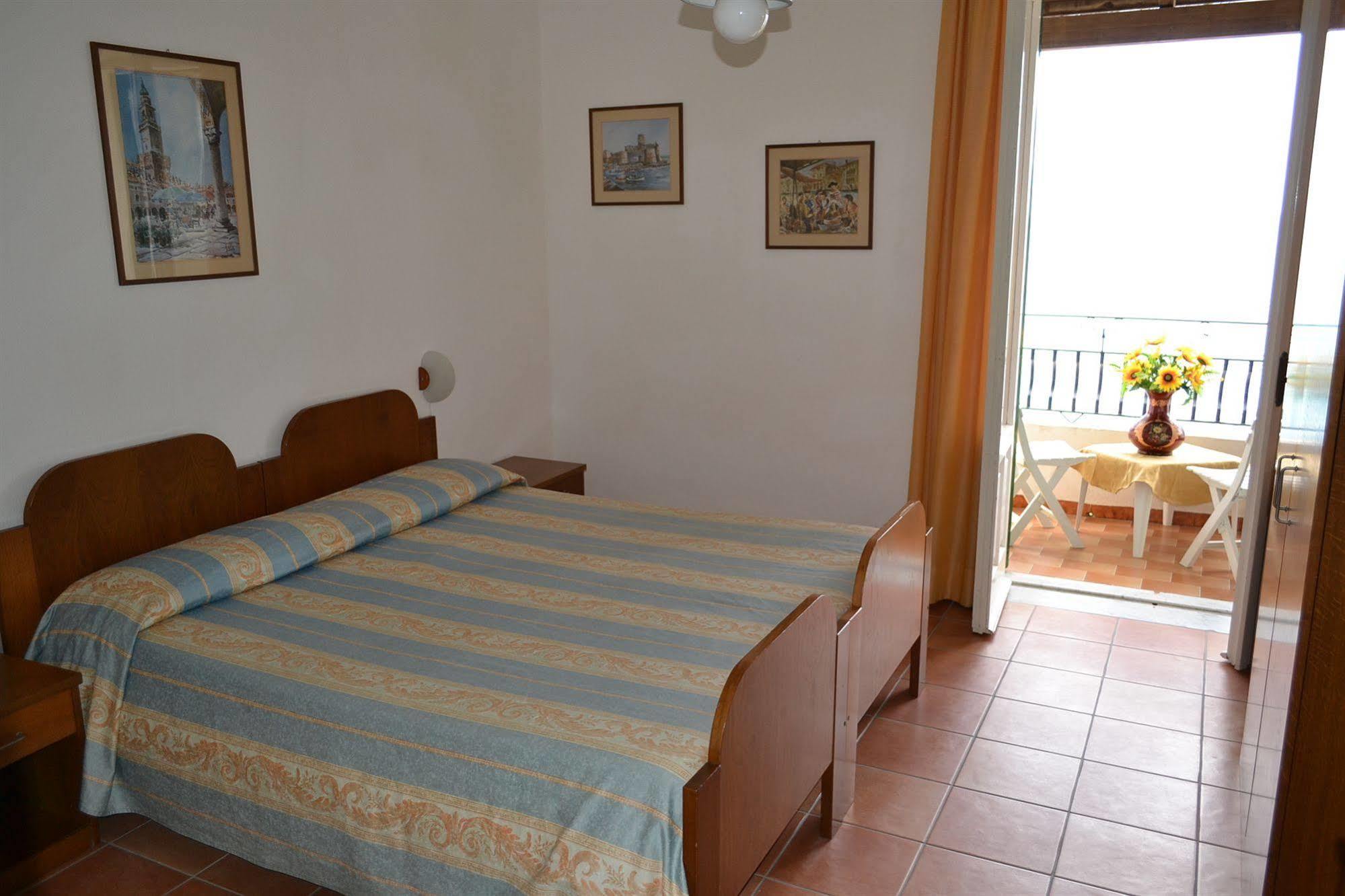 Hotel Villa Bina Sant'Angelo  外观 照片