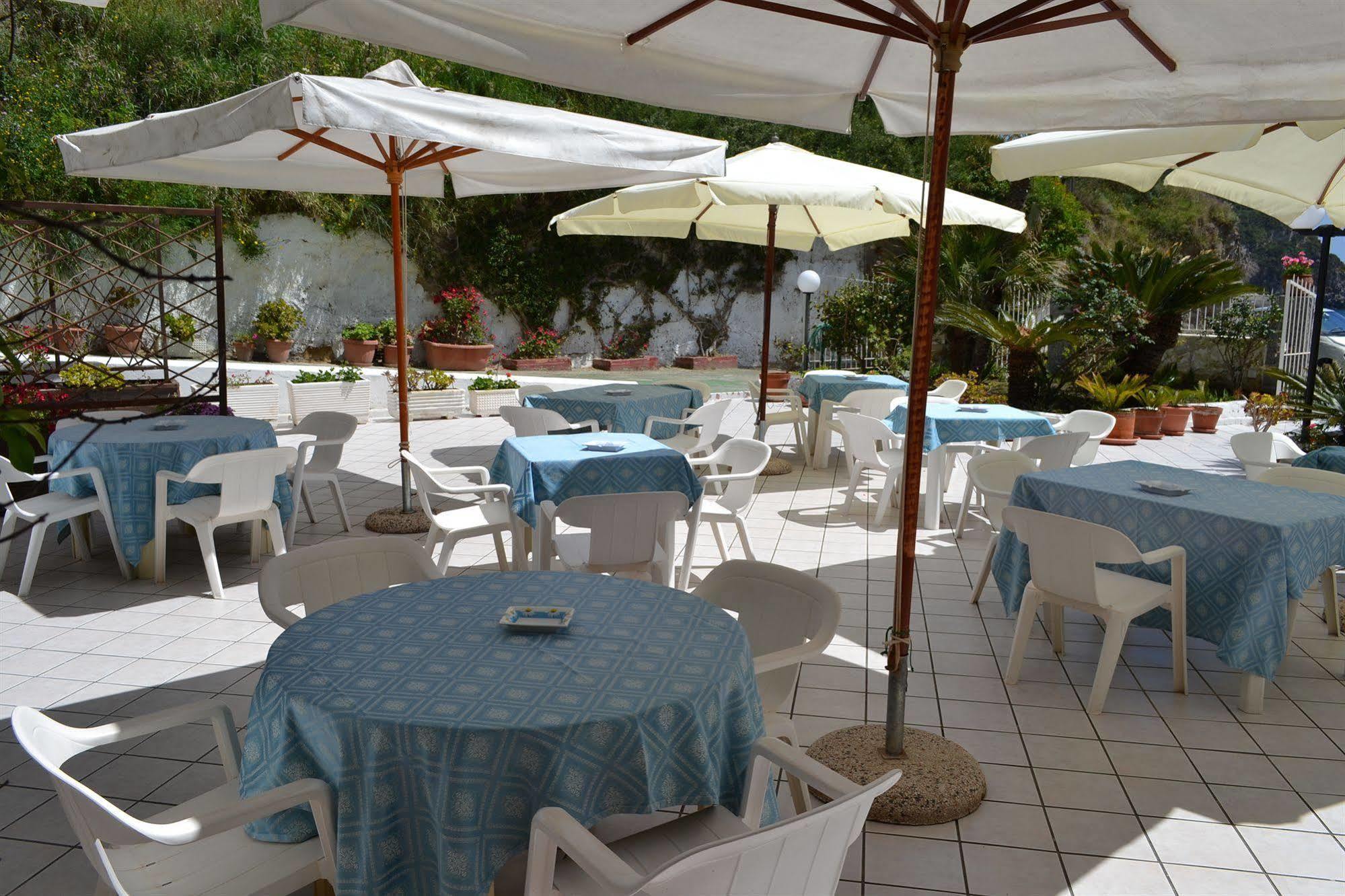 Hotel Villa Bina Sant'Angelo  外观 照片
