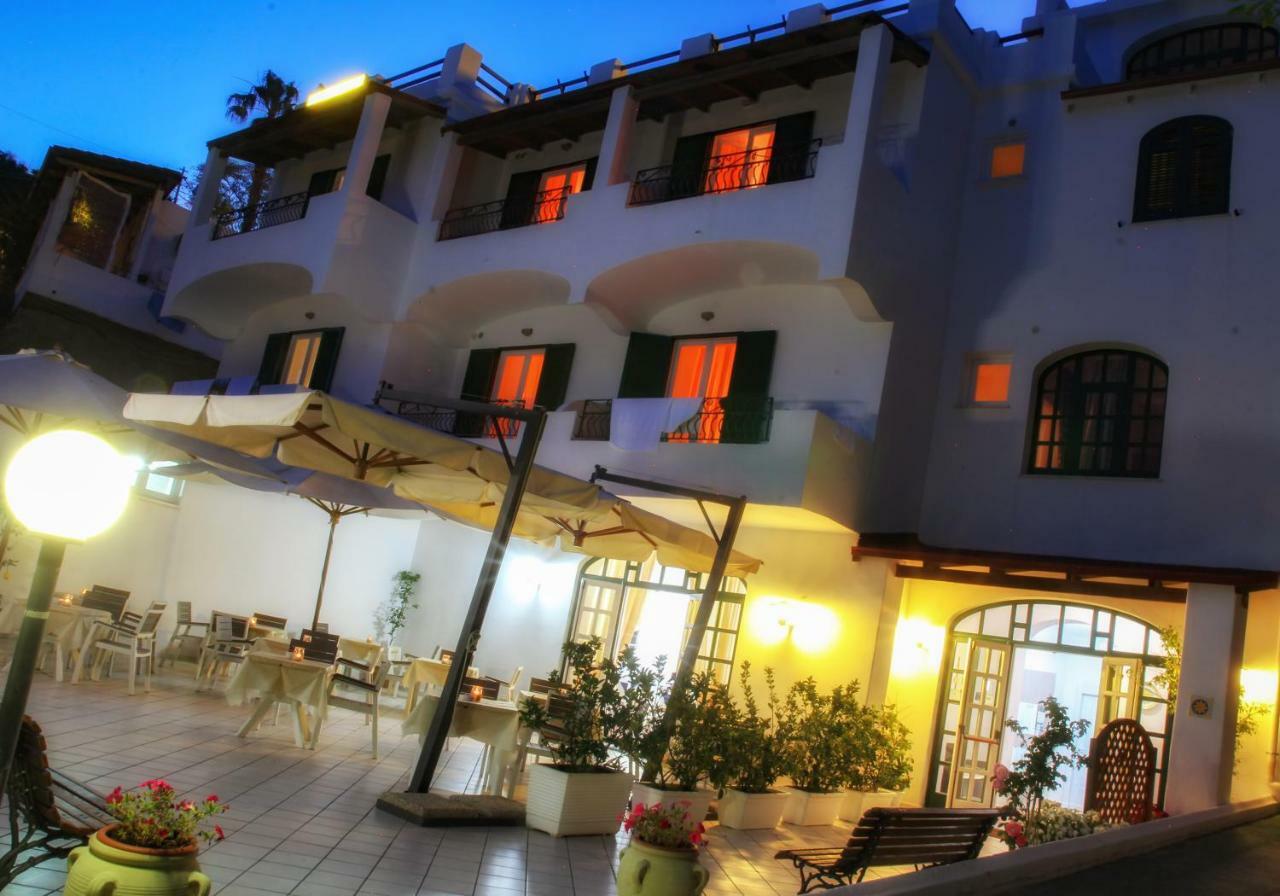 Hotel Villa Bina Sant'Angelo  外观 照片
