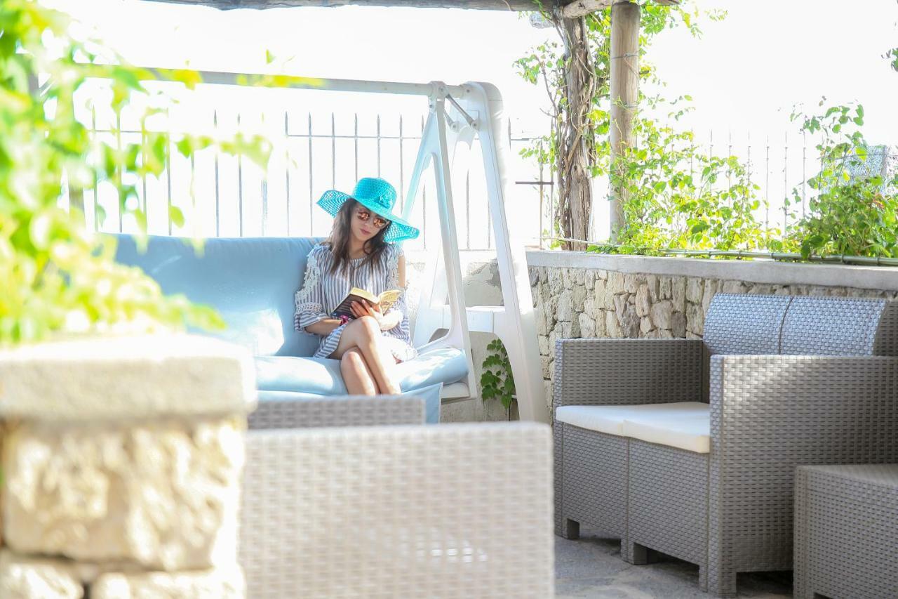 Hotel Villa Bina Sant'Angelo  外观 照片